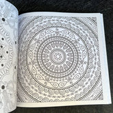 Livro de Colorir Mandala de 128 páginas
